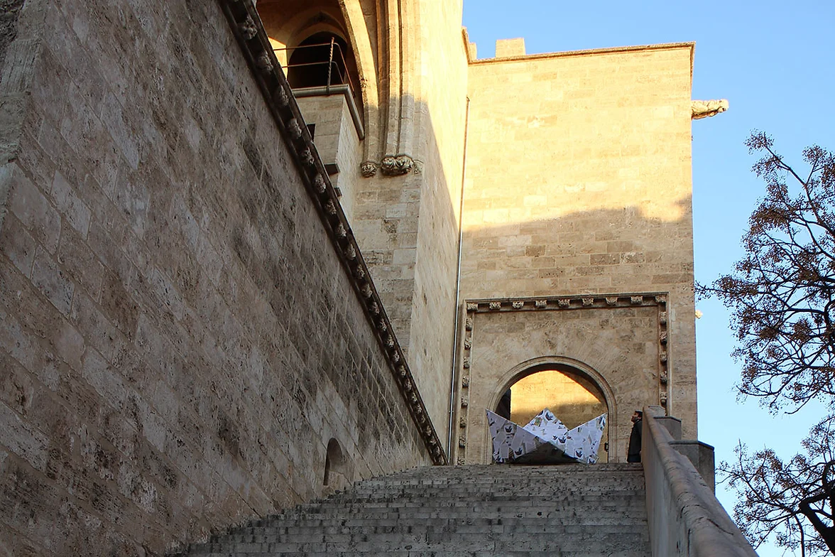 Enredant Ciutat Vella Torres de Serranos